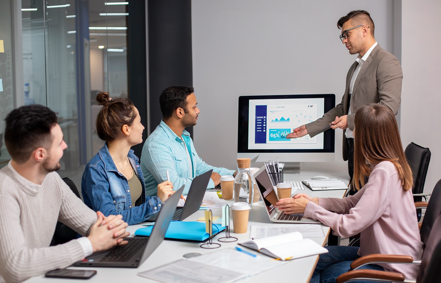 How UAE Startups Are Accelerating Growth with Custom Mobile App Development